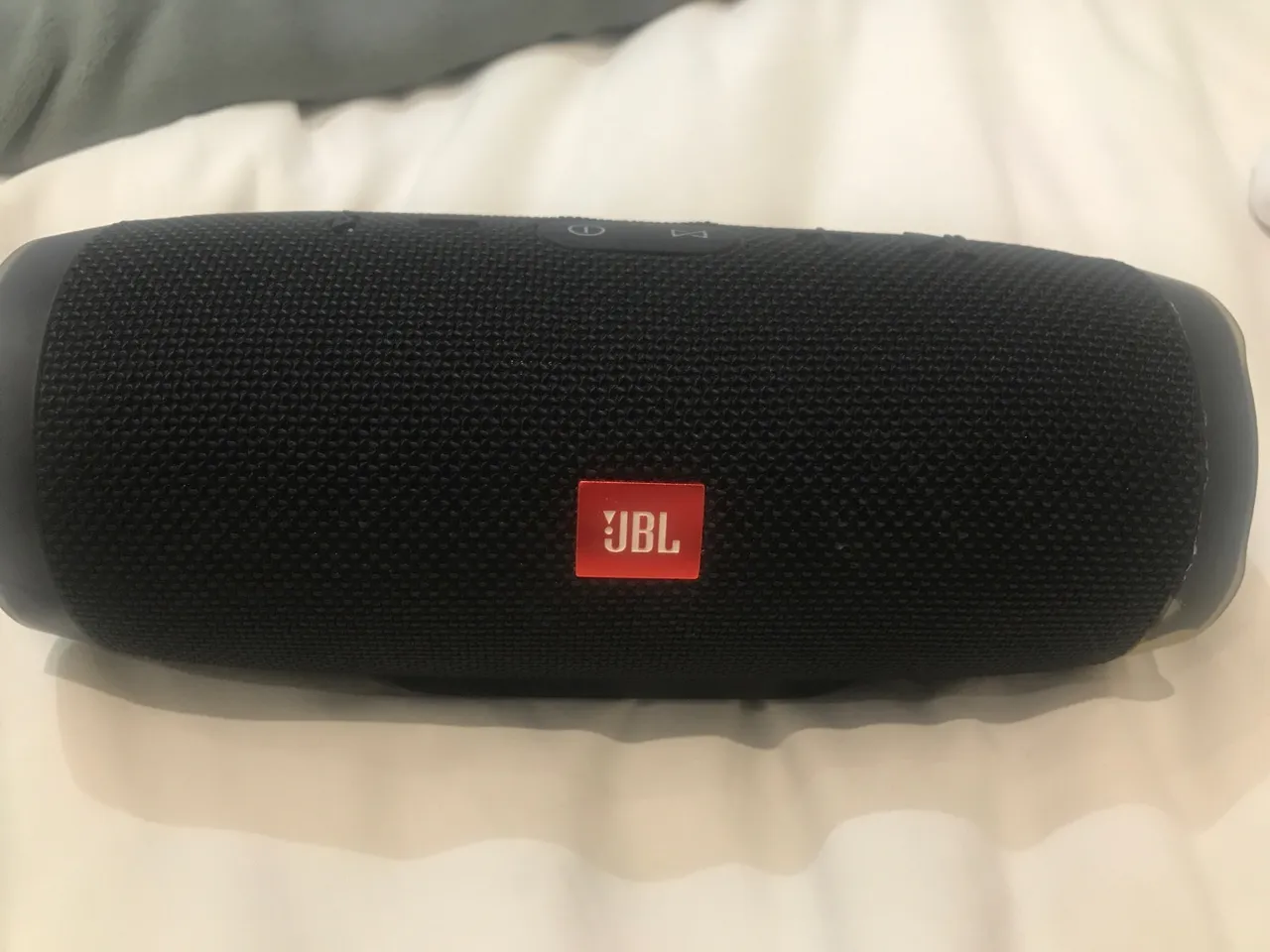 Caixa de Som JBL charge 3
