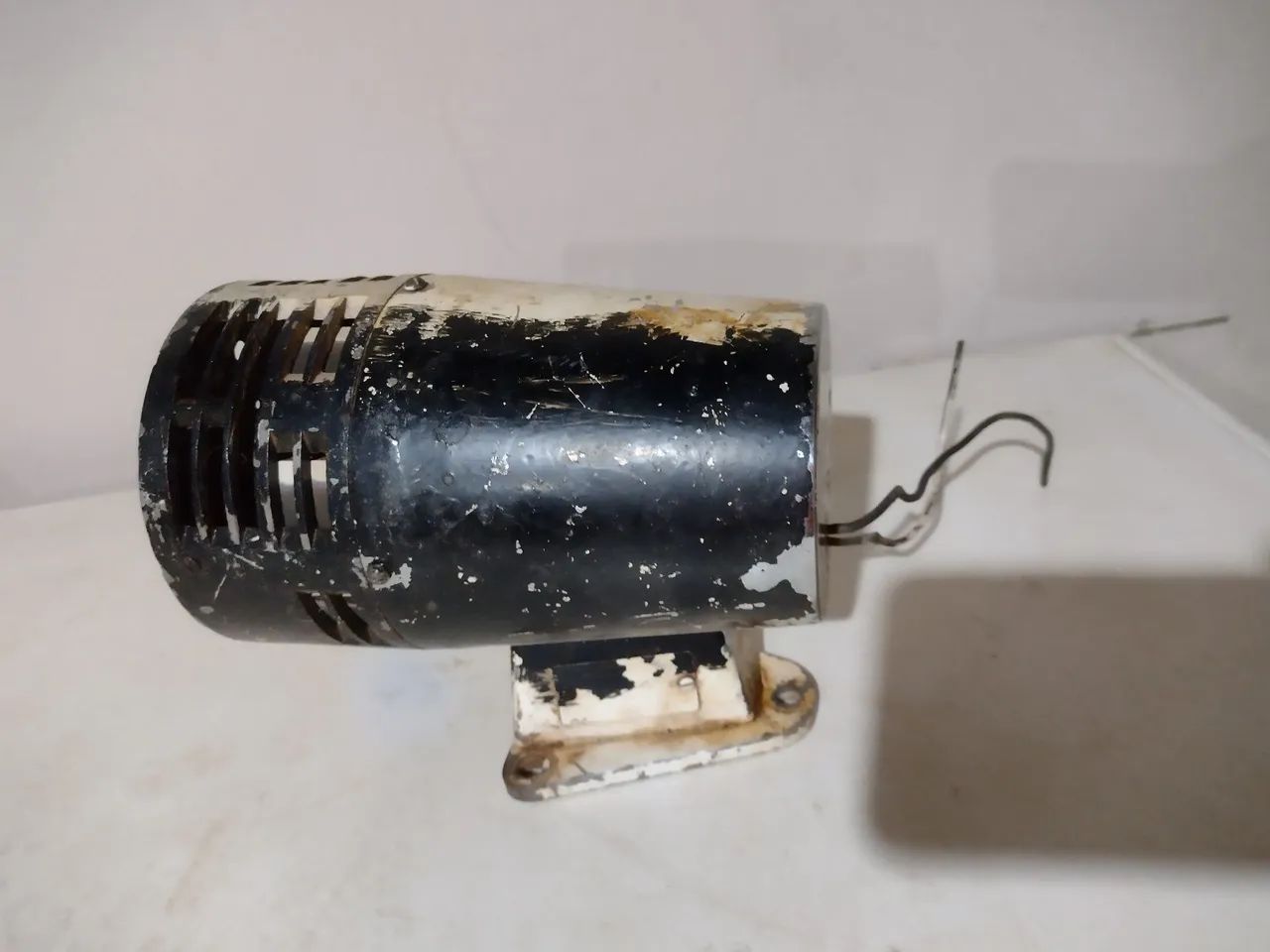 Sirene ? ambulância antiga  - Foto 5