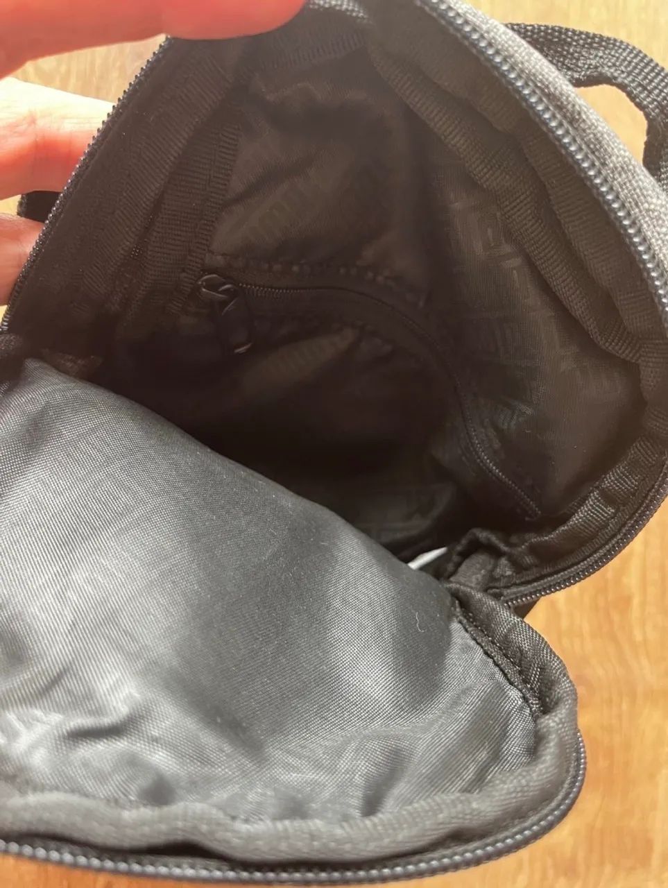 Bolsa Puma Crossbody Cinza - Foto 5