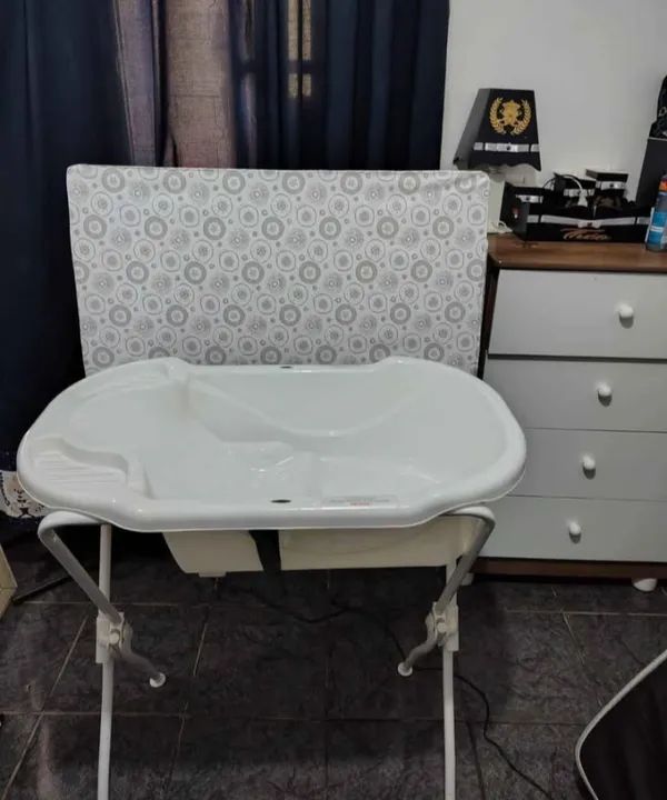 Banheira tutti baby com trocador, semi- nova , pouco uso , não entrego, preço negociável!  - Foto 3
