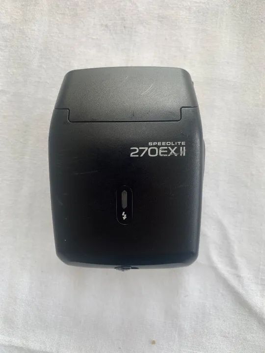 Fotografia completo - Corpo, lente e Flash Canon com acessórios. - Foto 4