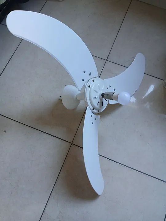 Ventilador de Teto 3 Pás Branco - Novo