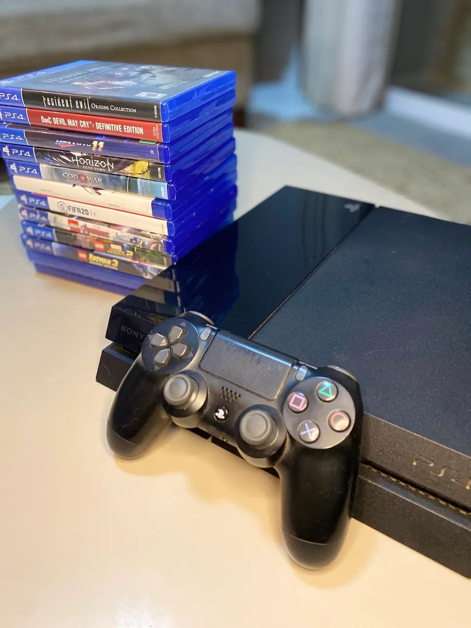 PS4 + 12 Jogos - Jogos de Vídeo Game - Cancelli, Cascavel