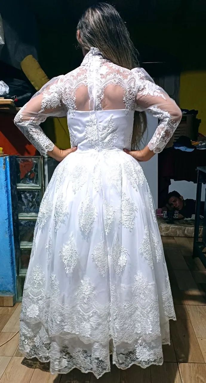 Vestido de noiva elegante com renda - Foto 2
