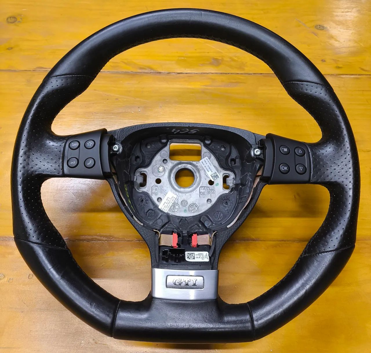 Volante Original VW Golf GTI MK5 sem paddle shift  - Foto 2