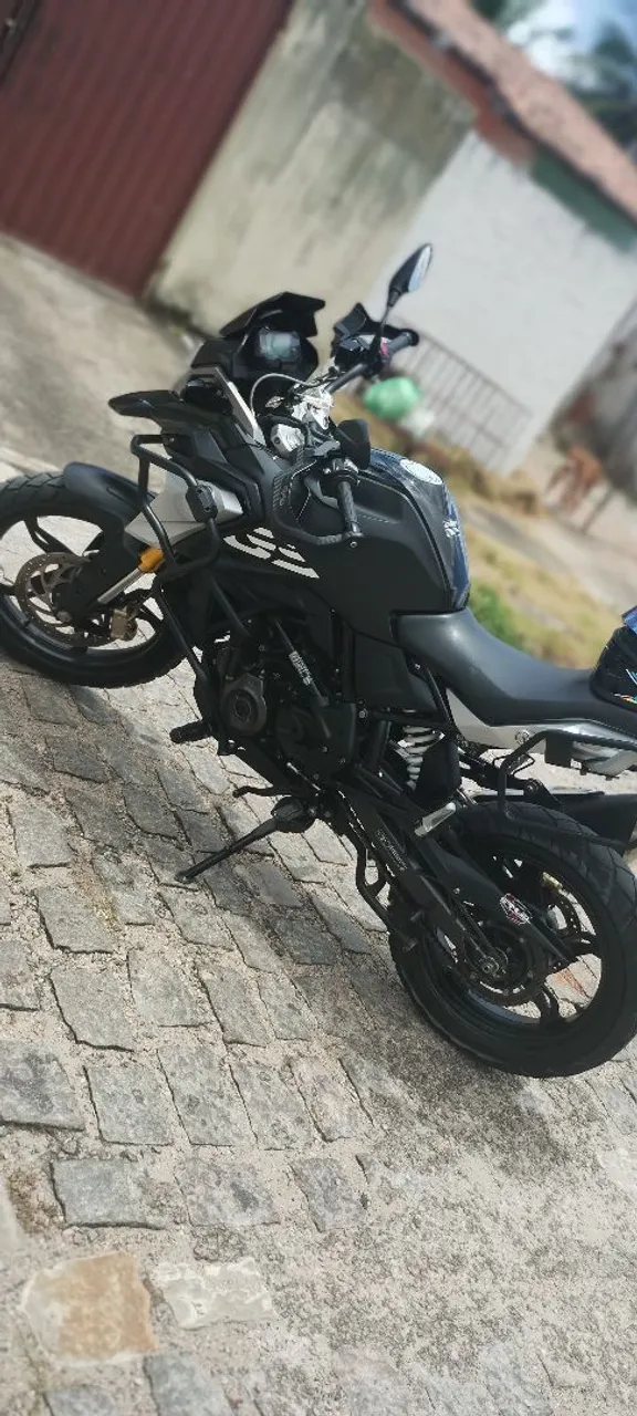 Vende-se bmw novíssima 2023