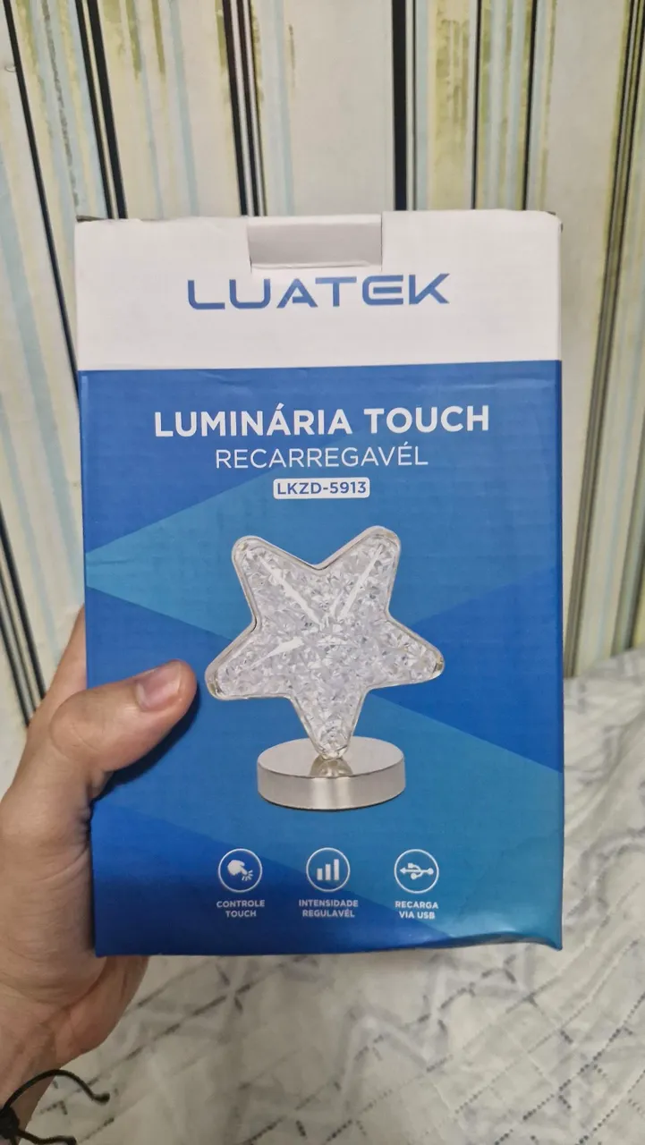 Luminária Recarregável em Forma de Estrela