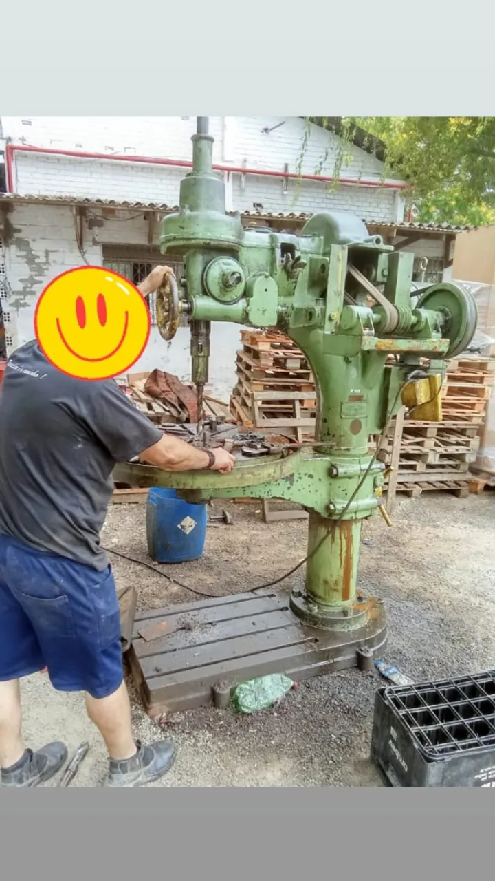 Furadeira de coluna