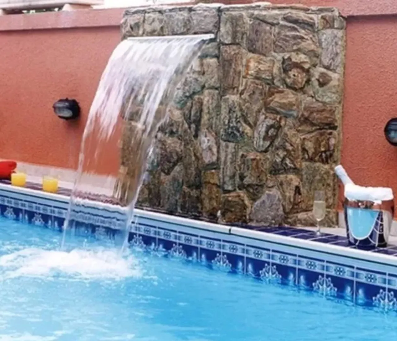 Cascata para piscinas