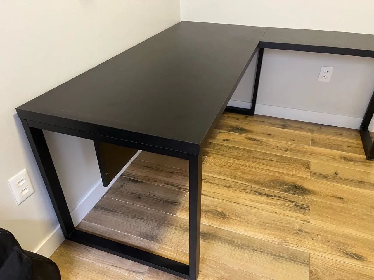 Mesa 1.50x1.60 de Escritório em L Preta - MÓVEIS PARA ESCRITÓRIO  - Foto 2