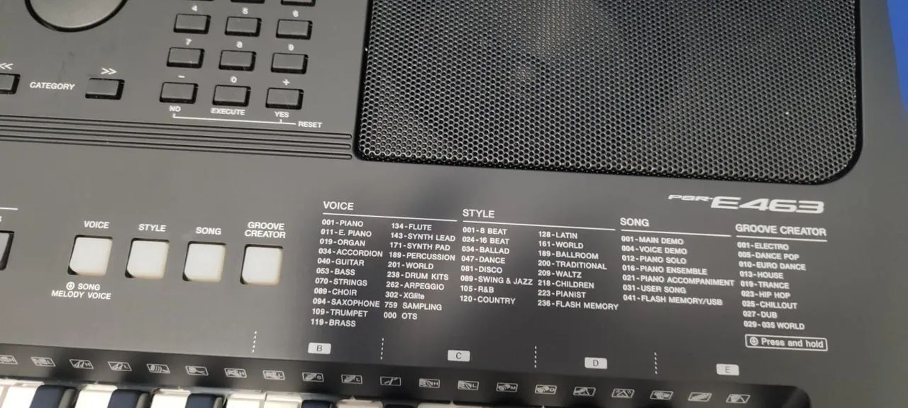 Teclado Yamaha E463 - Foto 4