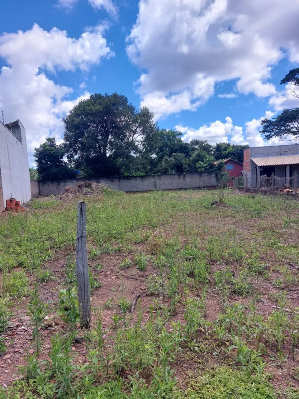 Terreno 776 m2 - rua sem saída - Chapada dos Guimarães