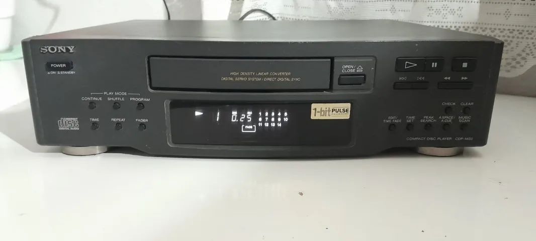 CD Player Sony M33