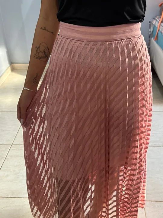 Saia Plissada Rosa em Tule - Foto 2