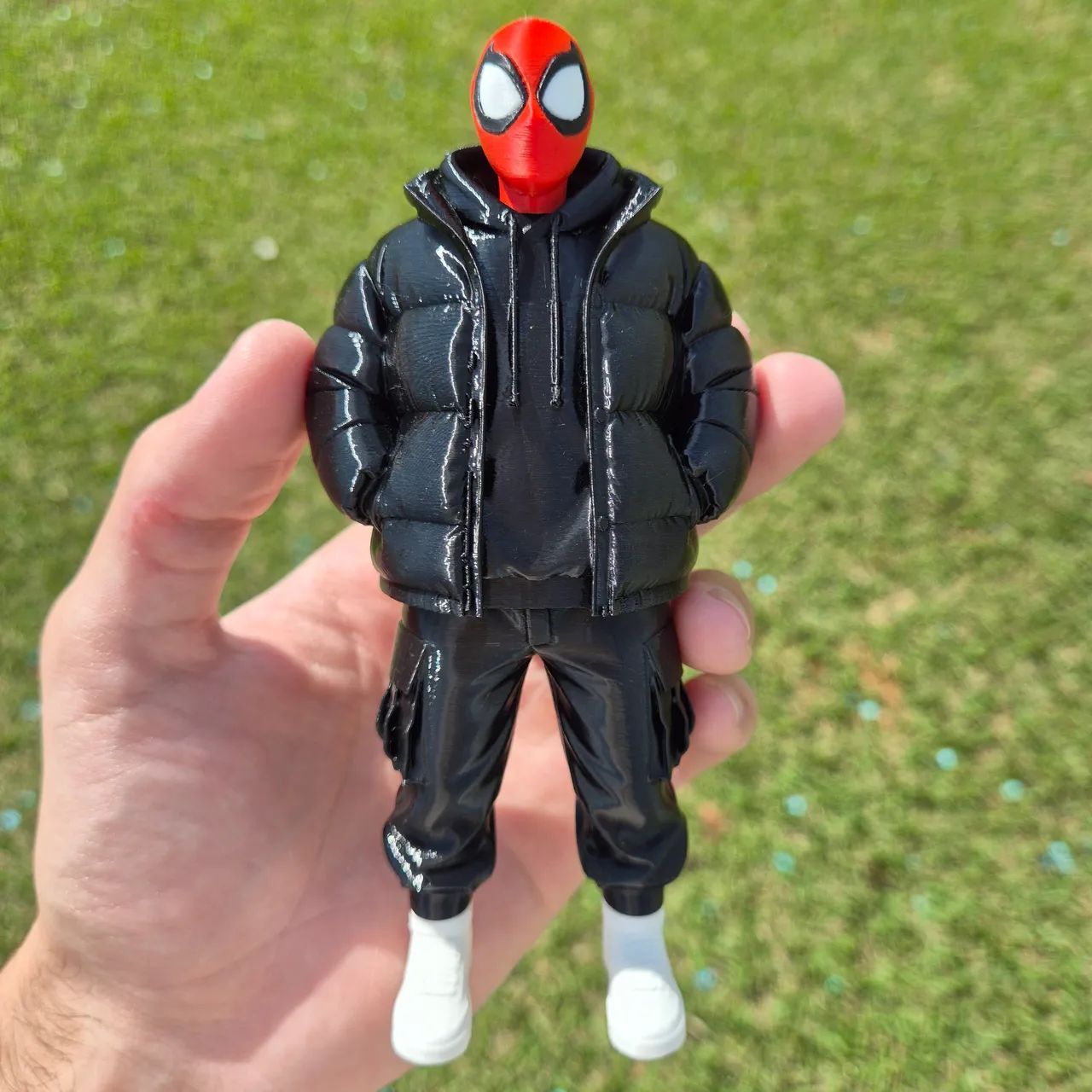 Boneco Homem Aranha Estilo Urbano