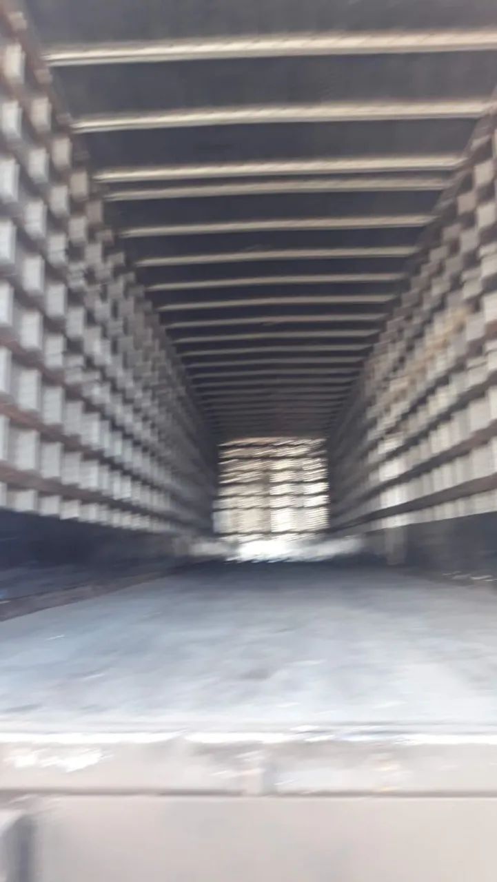 Carreta rodofort 2005 30 paletes sem pneus aceita troca  - Foto 3