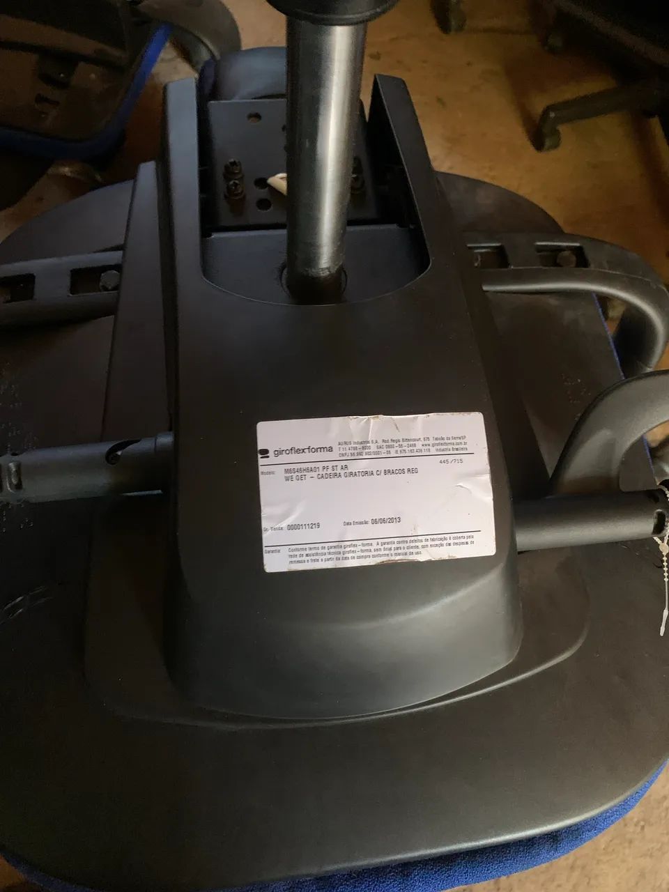 Cadeira de escritório ( Giroflex ) - Foto 2
