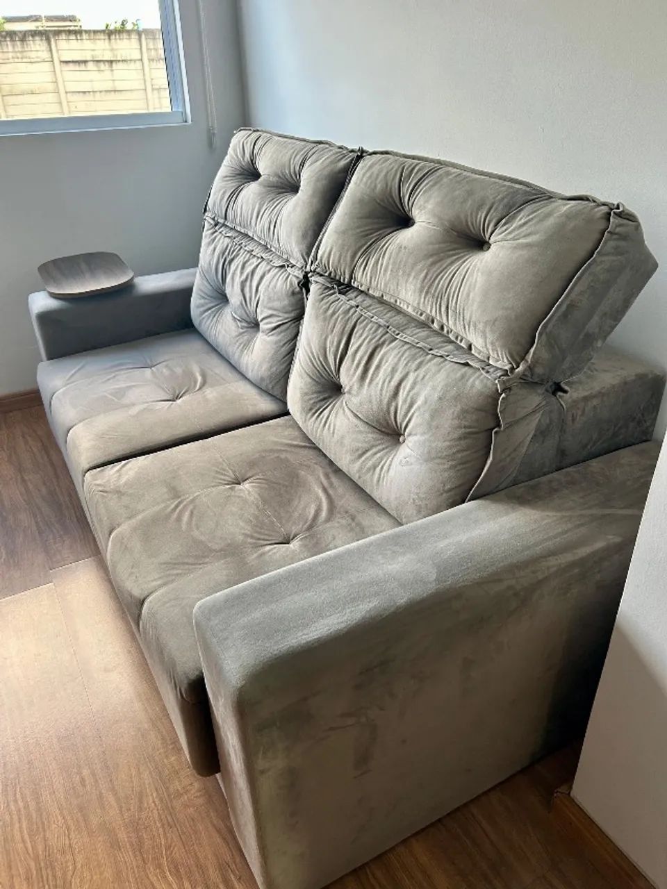 Sofá retrátil e reclinável! 