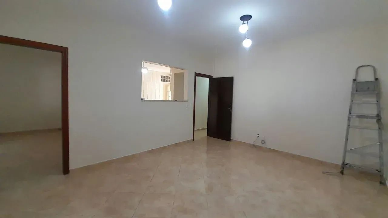 Casa com 5 quartos sendo 1 suíte - Jd Satélite - SJCampos. - Foto 4