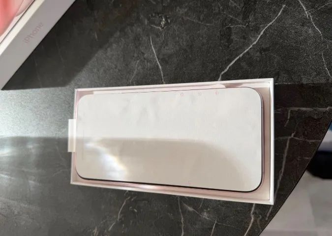 iPhone 15 Plus Rosa - Excelente estado + caixa original - Foto 3