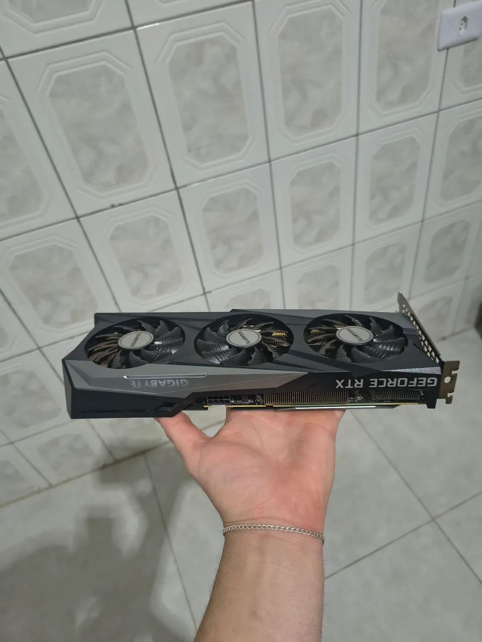 RTX 3060 12GB TRIPLE FAN EAGLE - Foto 2