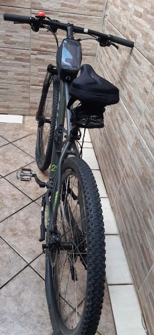 Vende se uma bicicleta calor aro 29 - Foto 3