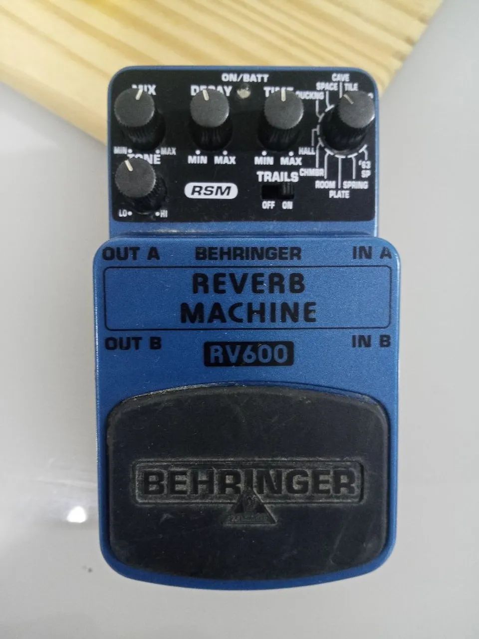 Pedal Behringer RV600 Reverb Machine - Instrumentos musicais