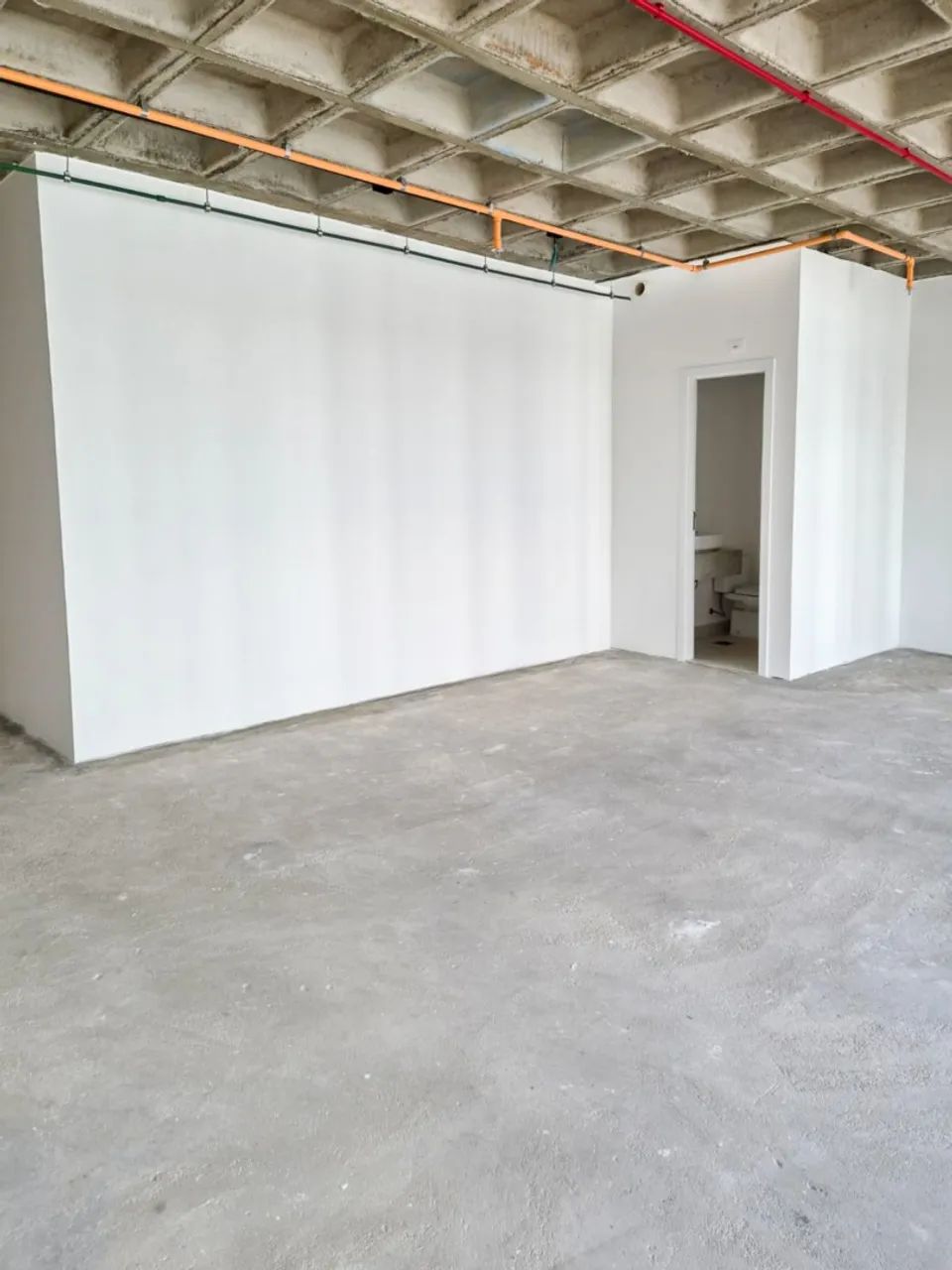 Sala para alugar no Edifício Quartier, Gleba Palhano - Foto 2