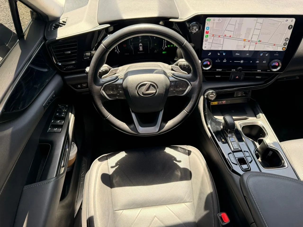 Lexus NX-350h Luxury 2.5 16V Aut. (hybrid), foto 10 de 20