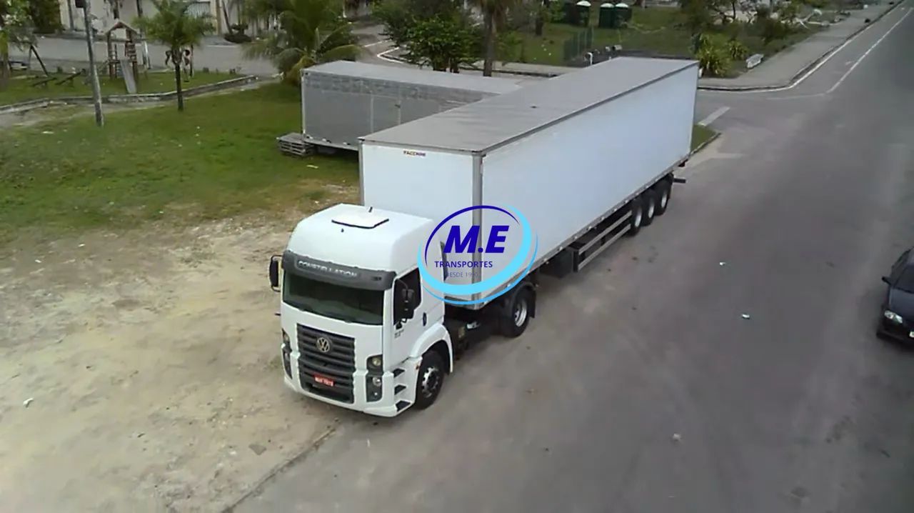 19-320 + Carreta Baú 