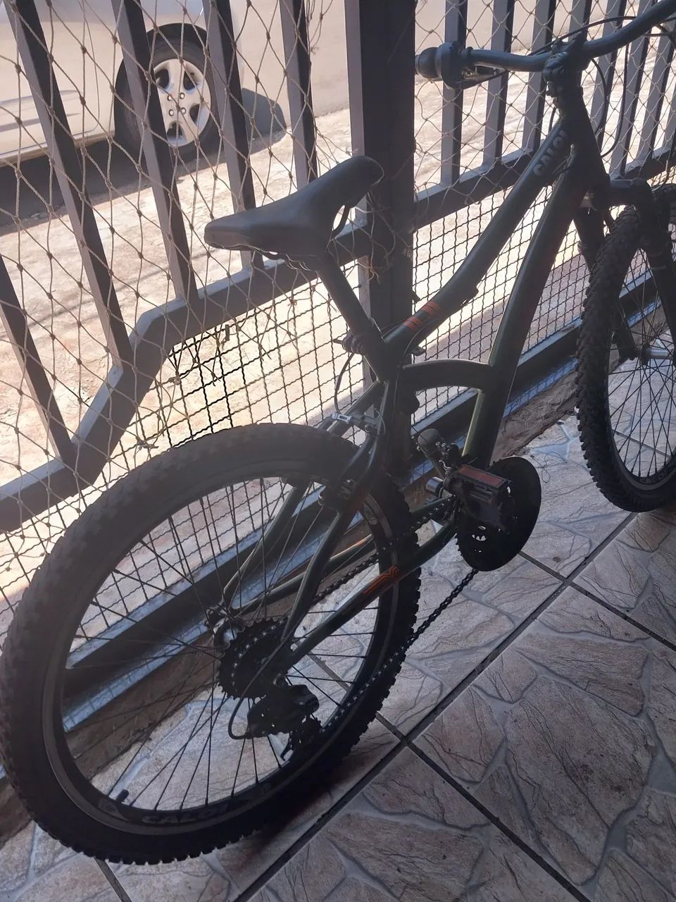 Bicicleta aro 24 - Foto 3