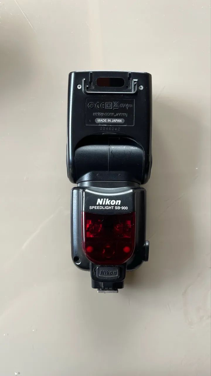 Flash Nikon Sb900
