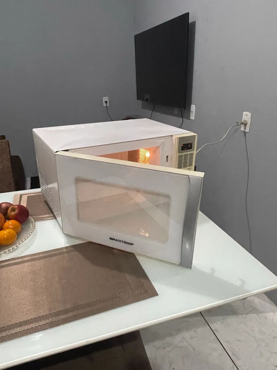 Microndas Brastemp funcionando perfeitamente 