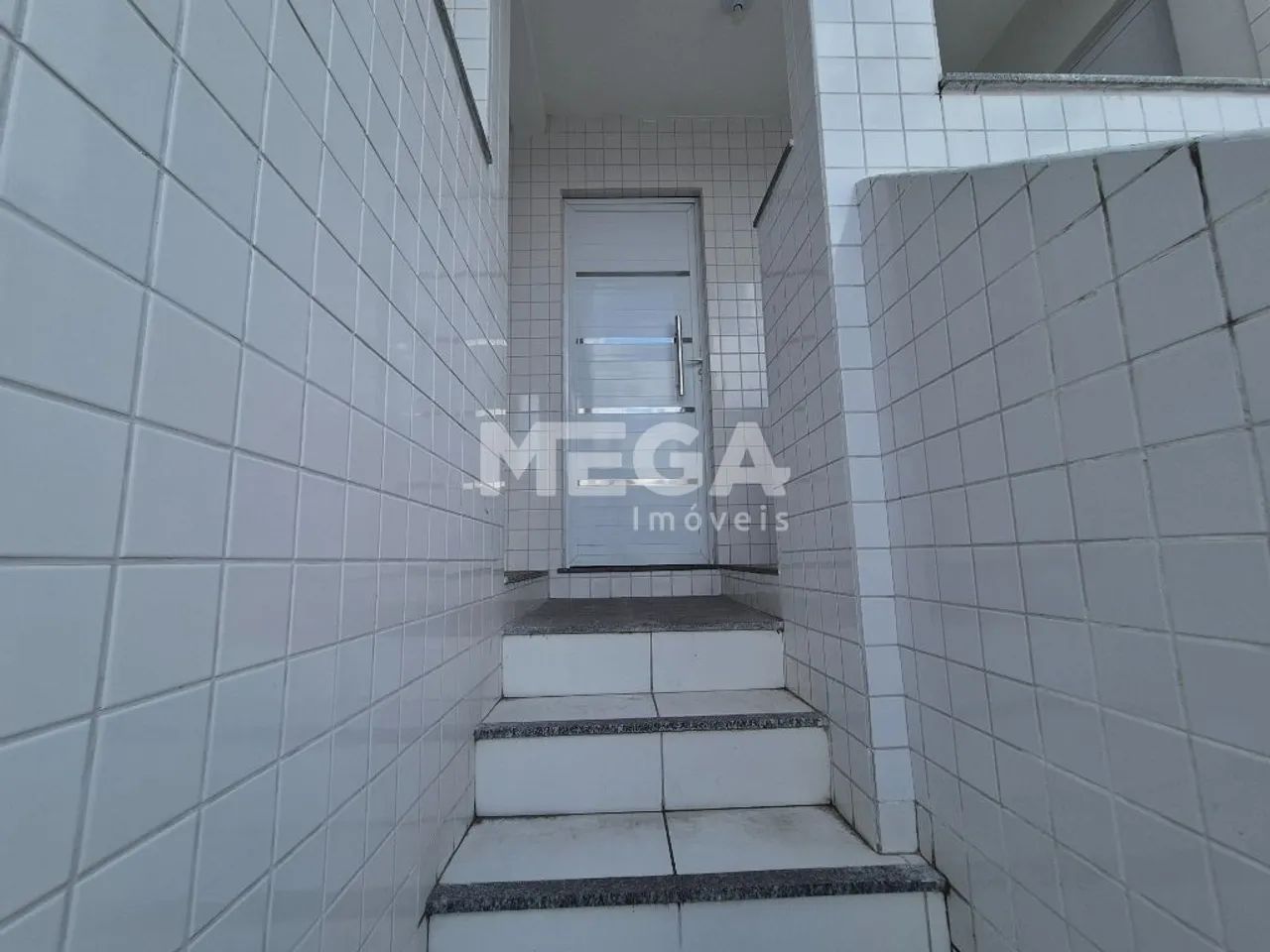 Apartamento com 2 quartos no bairro Vila Velha em Fortaleza, CE - Foto 2