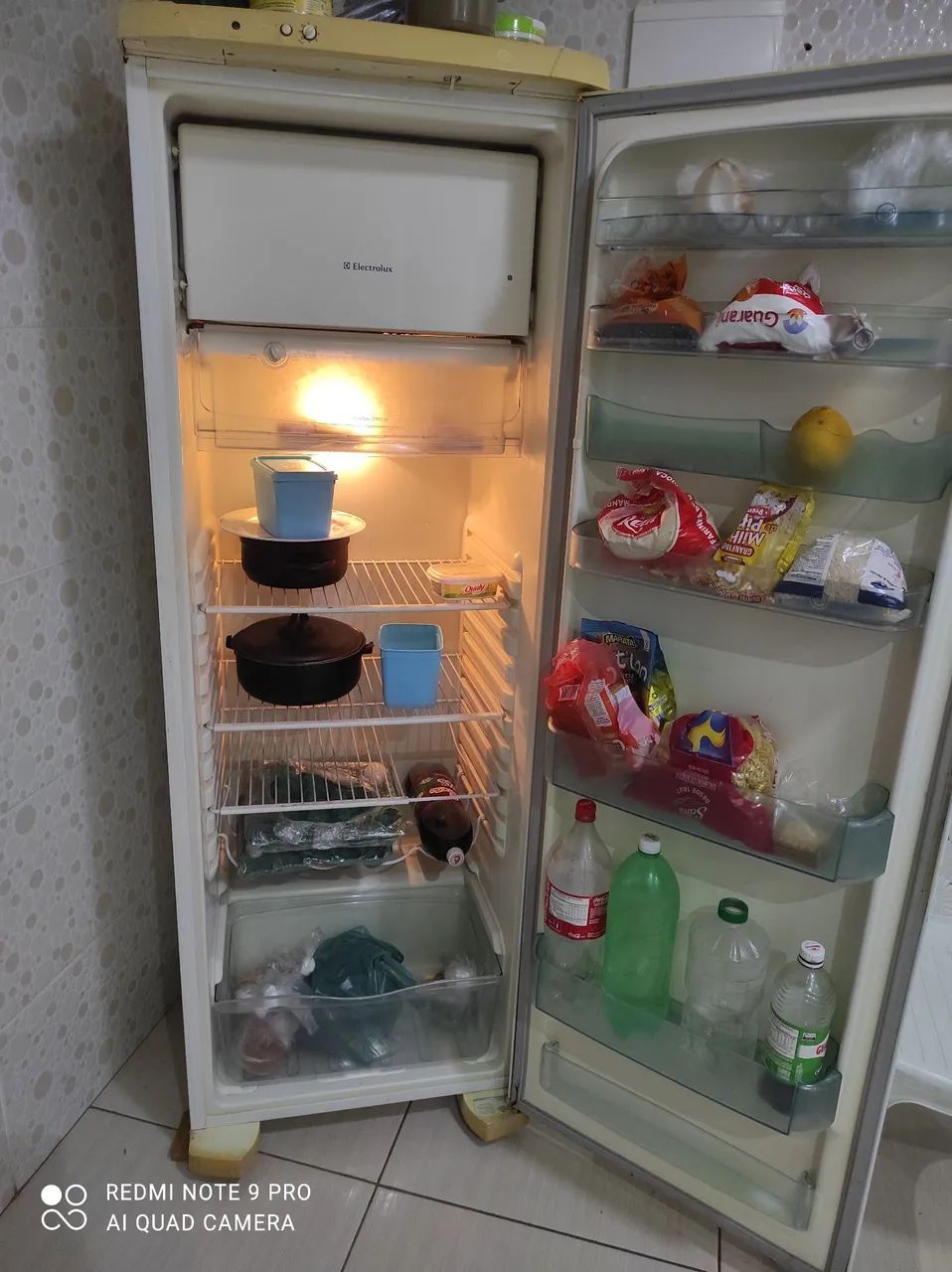 Vendo geladeira Eletrolux  - Foto 3