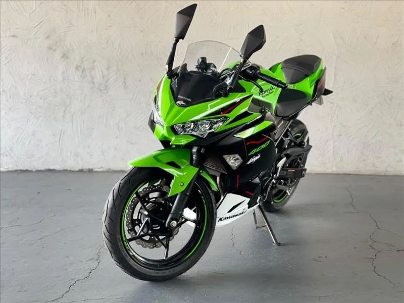 Kawasaki Ninja 400 - Foto 2