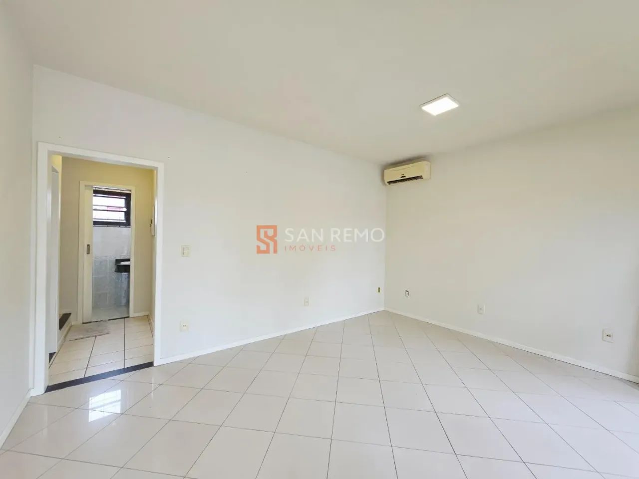 Coqueiros | Casa 4 quartos, sendo 1 suite - Foto 4