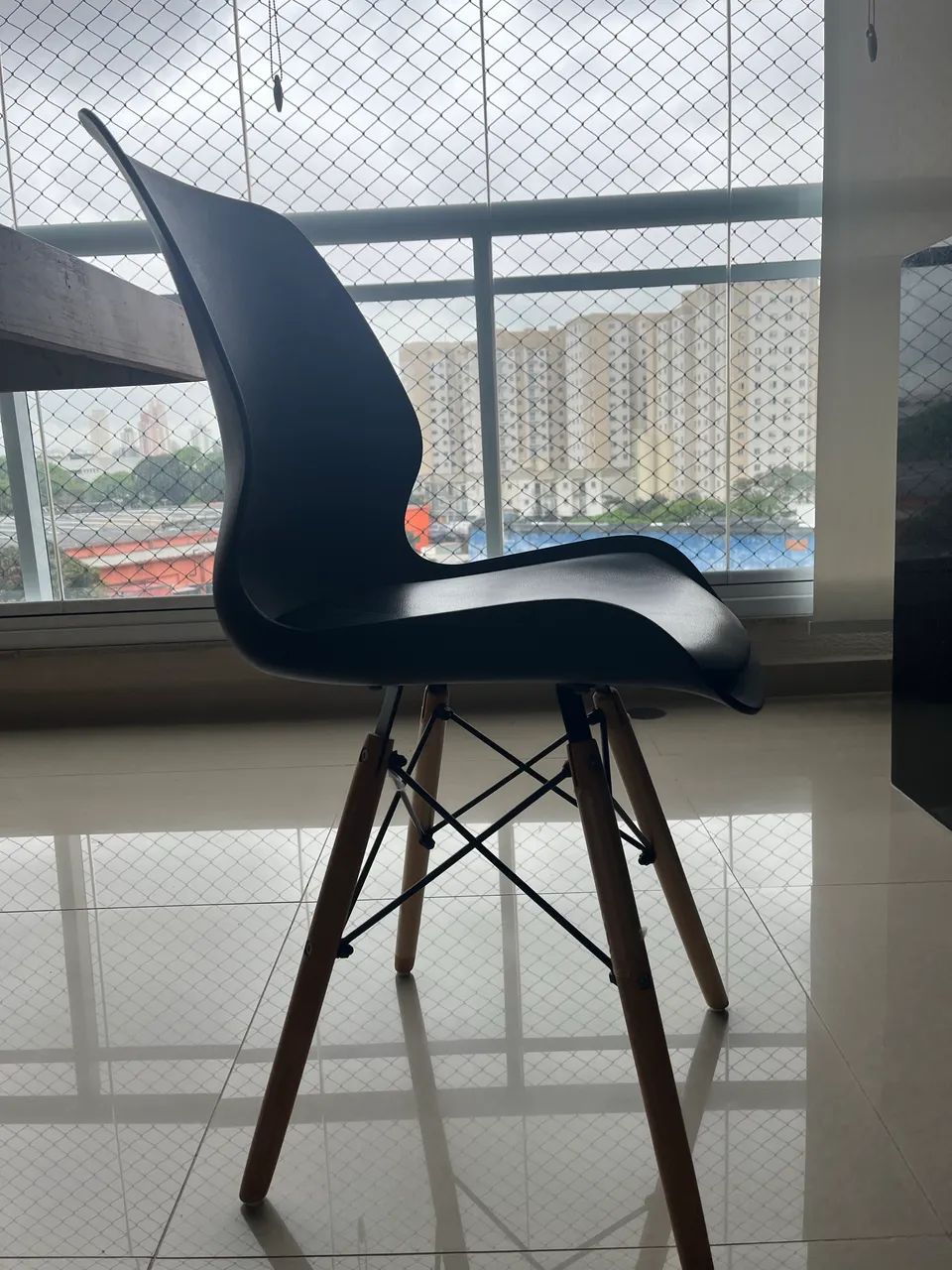 Lote Cadeira Charles Eames Eiffel Preta - Foto 3