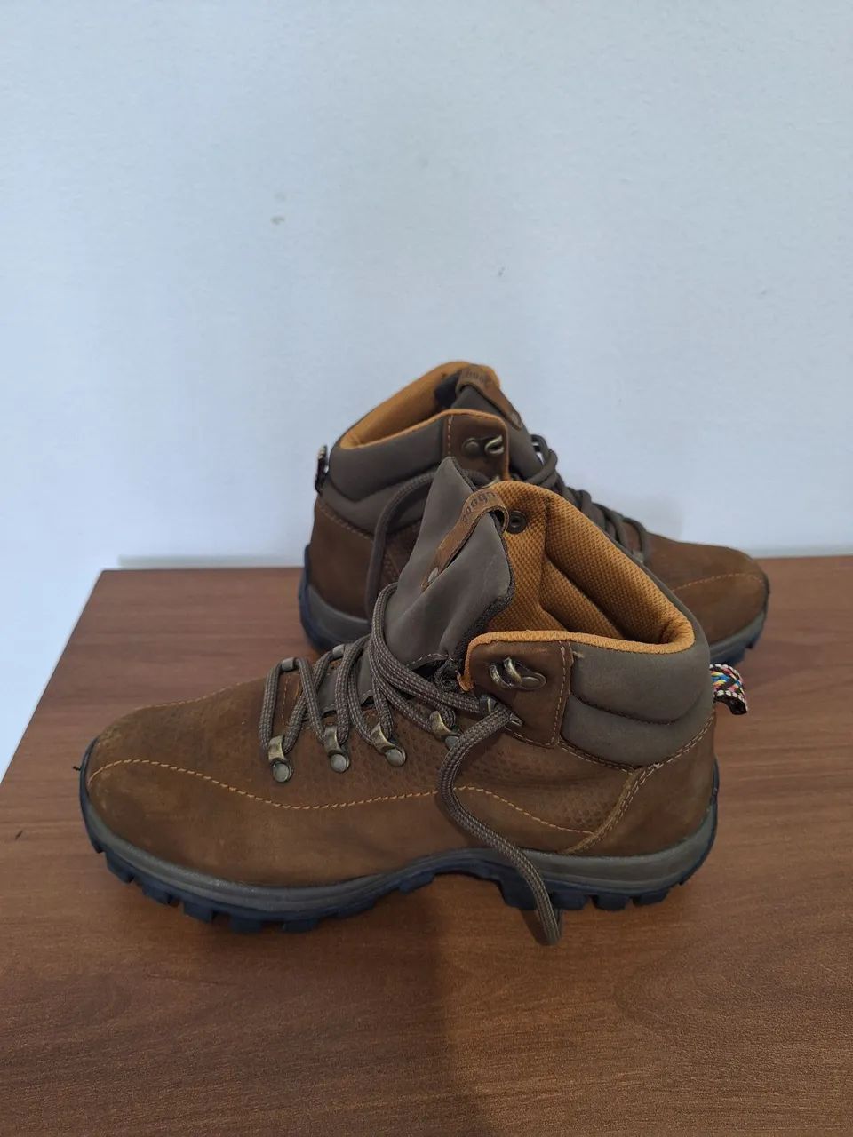 Bota Adventure Cano Alto Macboot Granada 04 Marrom Claro