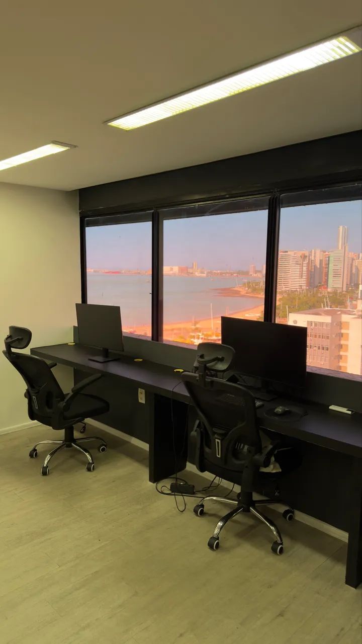 Coworking Premium com Vista para o Mar - Estação de Trabalho