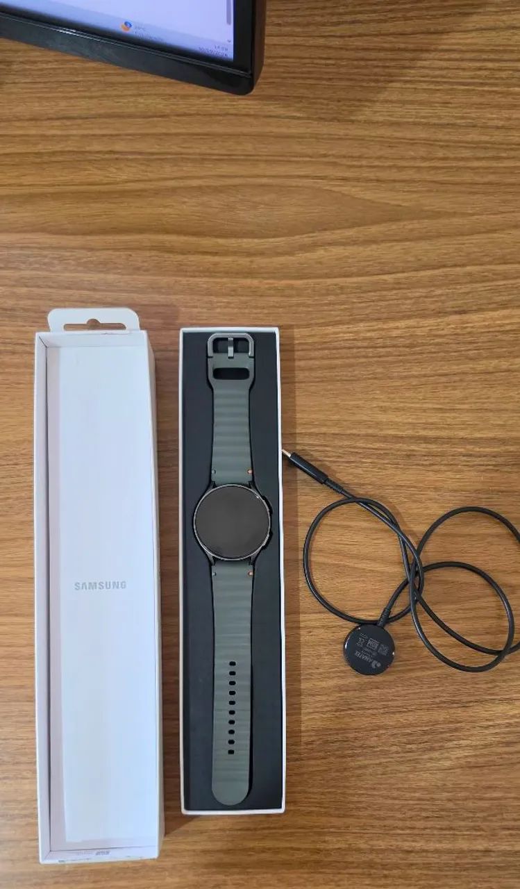 Samsung Galaxy Watch7 44mm LTE (4G) - Foto 2