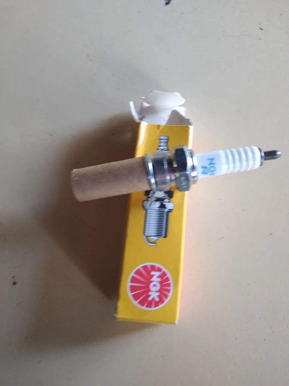 Vela de ignição - Foto 2