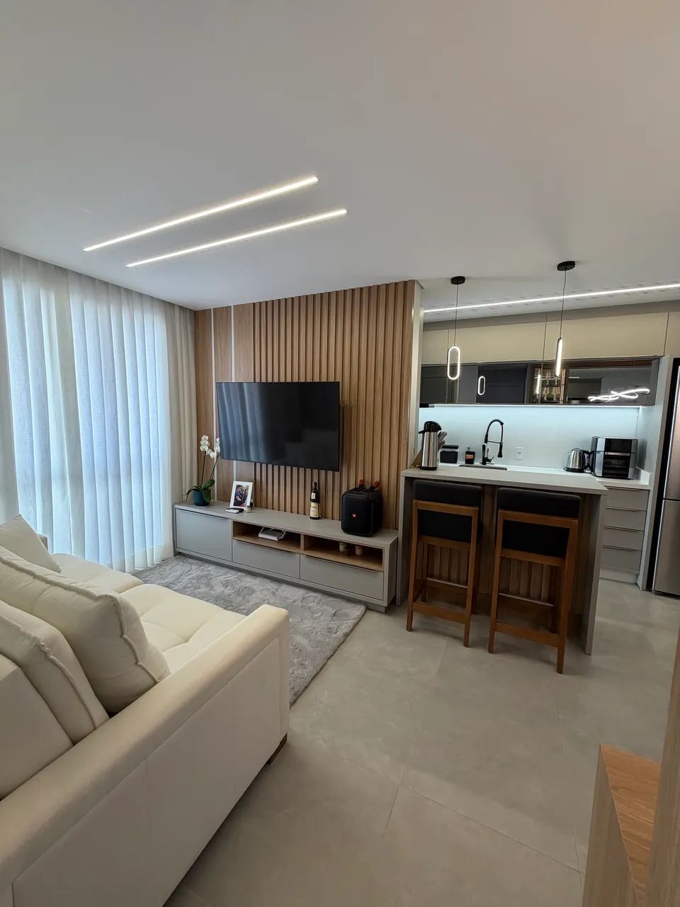 Vendo apartamento mobiliado 2 quartos - São José - Foto 2