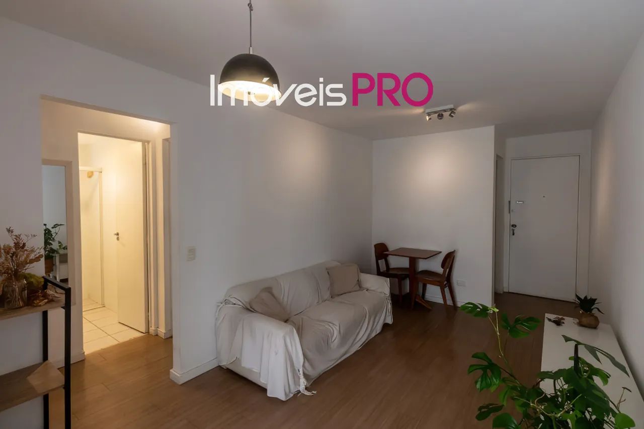 Apto totalmente mobiliado de 50m2 com 2 dorm e 1 vaga no Itaim - Foto 4