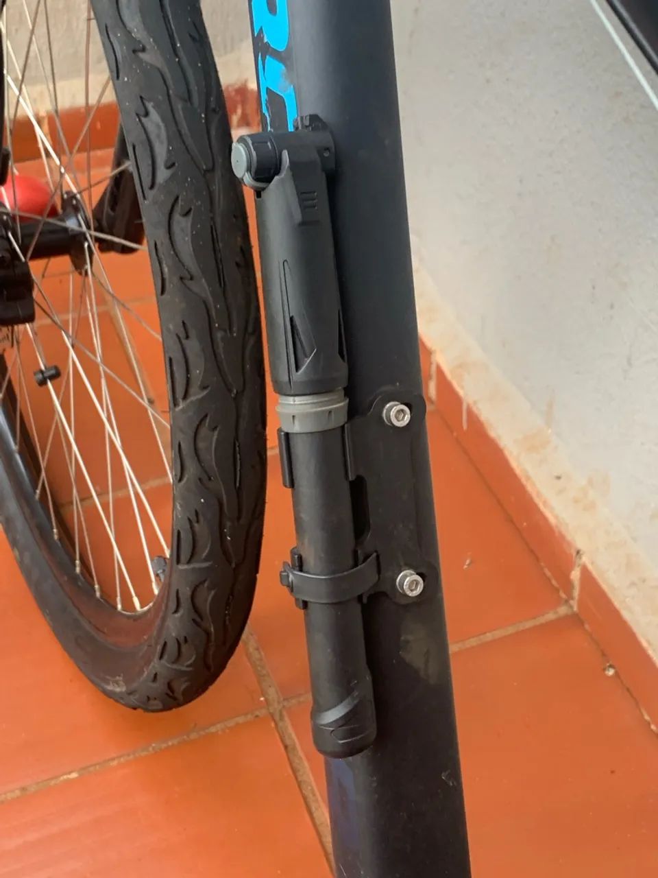 Bicicleta RockRider, com Kenda Flame - Foto 5