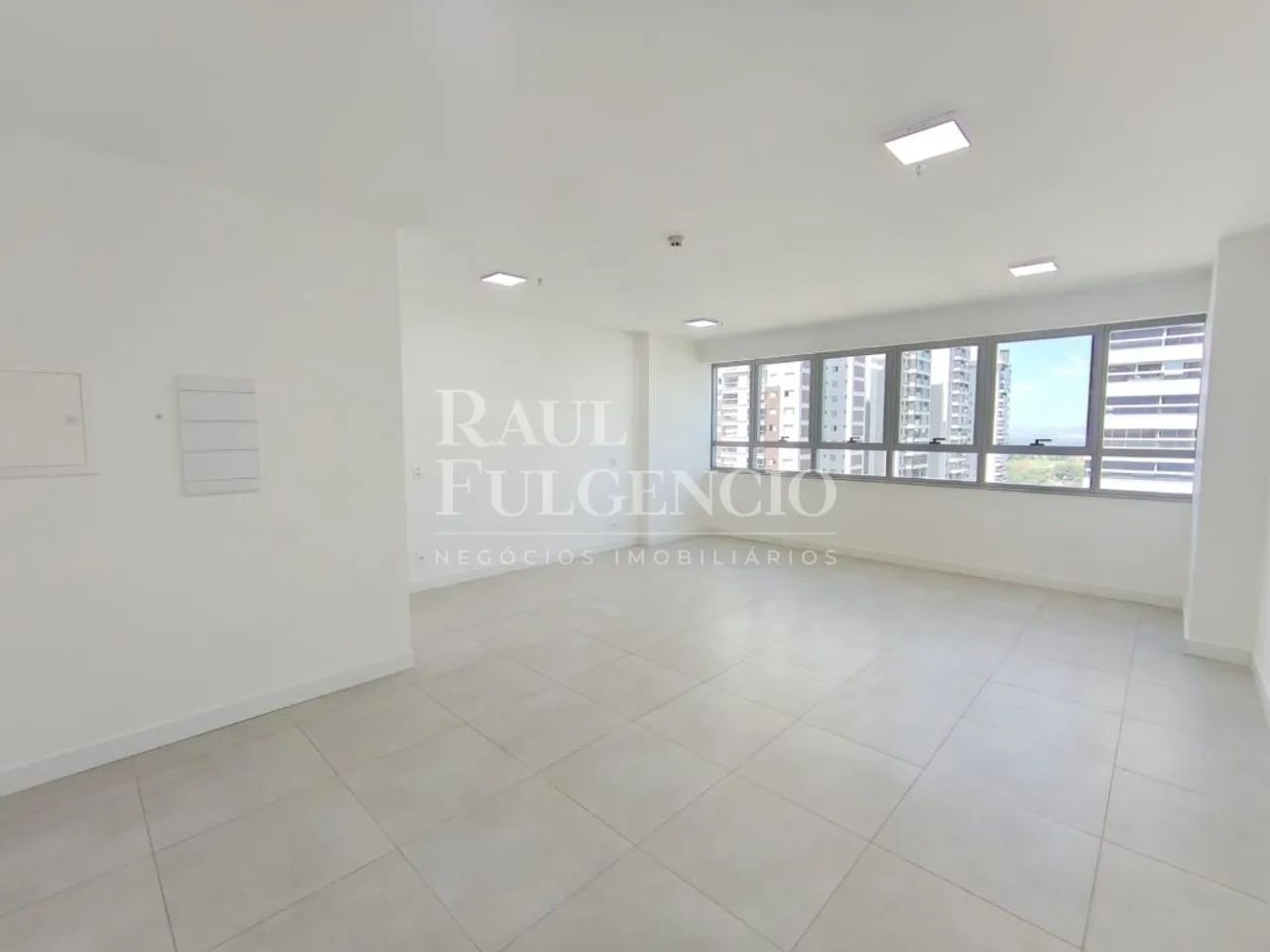Sala para alugar na Gleba Palhano em Londrina - Foto 3