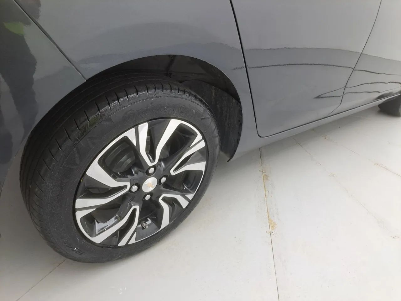 Chevrolet Onix Hatch Premier 1.0 12V TB Flex Aut. 4P, foto 14 de 18