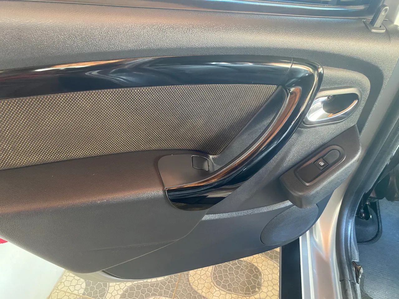 Renault Duster Dynamique 1.6 Flex 16V Aut. 2018 - Foto 4
