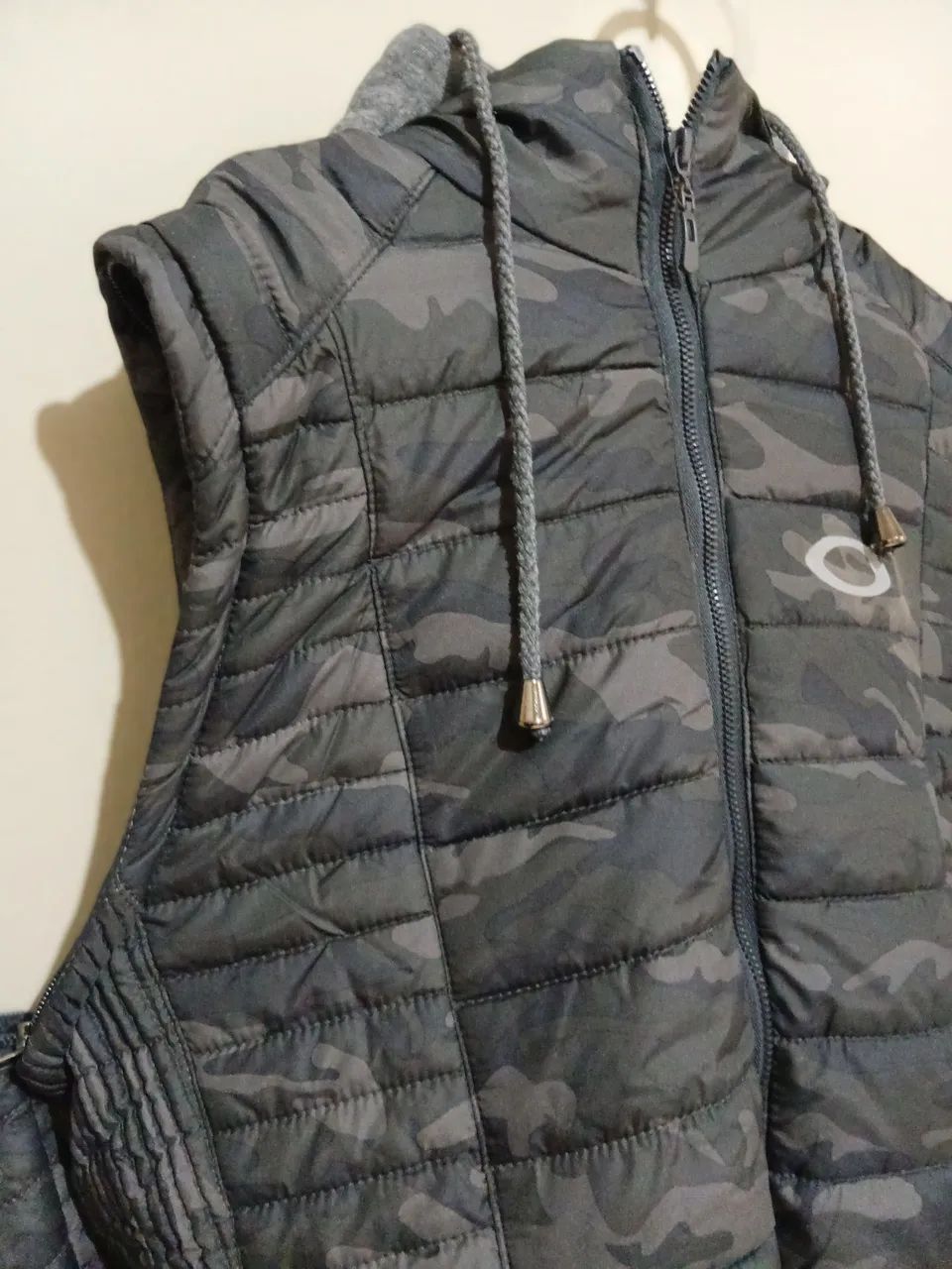 Jaqueta OAKLEY CAMUFLADA  - Foto 2