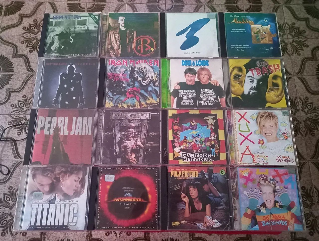 CDs originais (50 cada)